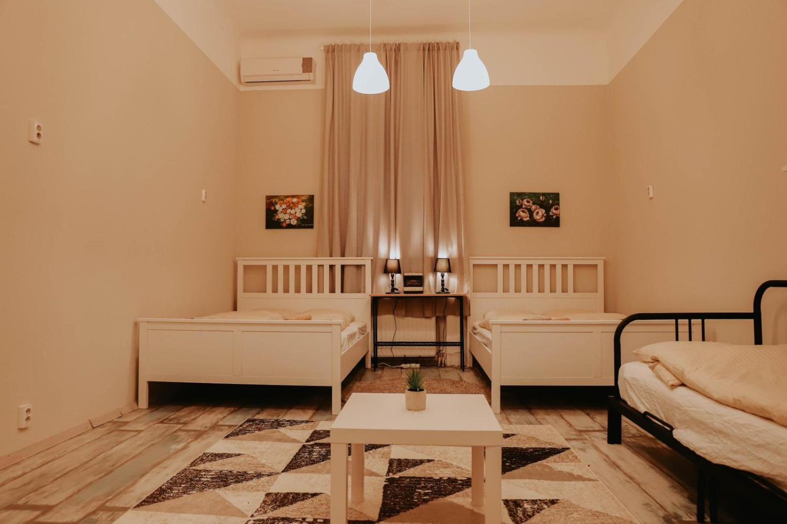 For Rent In Centre בודפשט